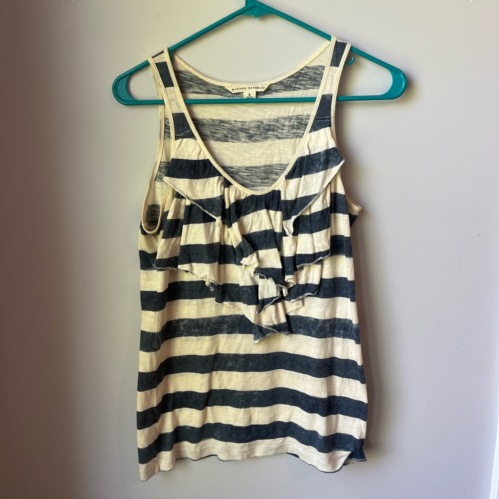 BANANA REPUBLIC STRIPED TANK